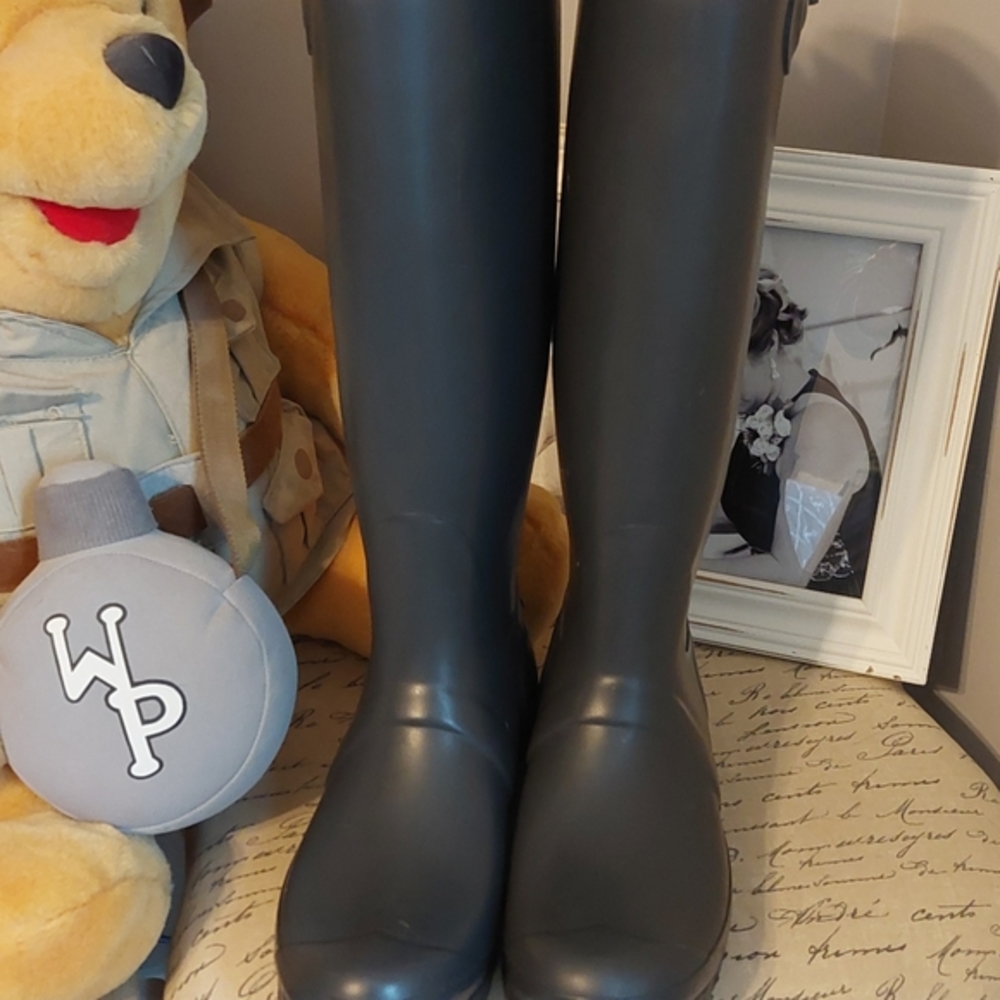 Hunter Original Tall Navy Rainboots